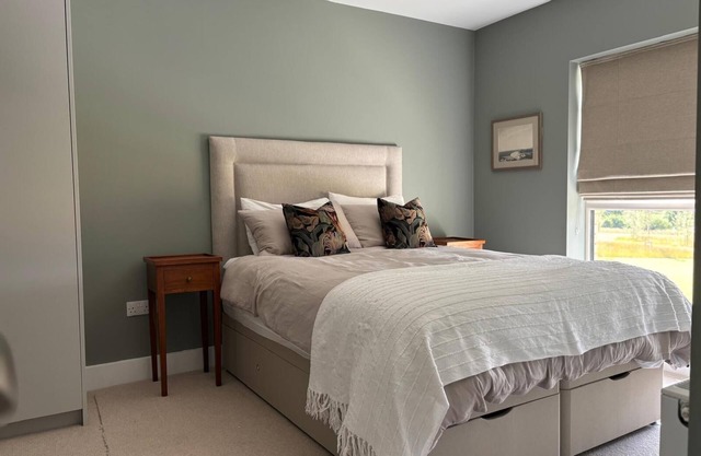 Delightful 2-bedroom house in Portmarnock