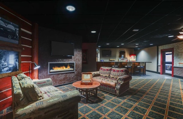 Deluxe 2 Queen, Stoney Creek, Cozy Rooms Near Missouri River | 3 Units