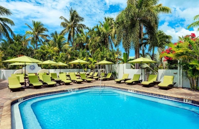 Deluxe King Room at Southernmost Beach Resort – Beach Access & Garden Views!