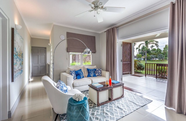 Deluxe Suite by Fantasia Villas