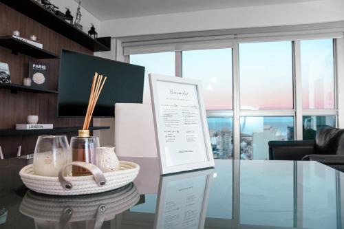 Departamento excelente vista.-