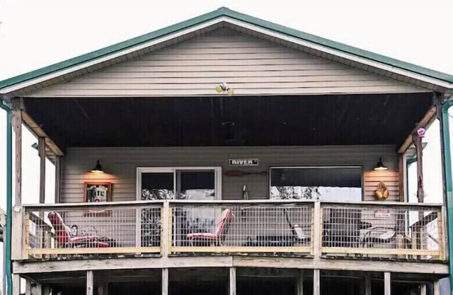 Des Moines River Front Cabin- Fishing/Hunting/Kayaking