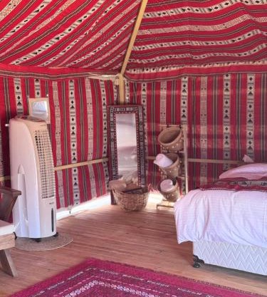 Desert Vibes Camp