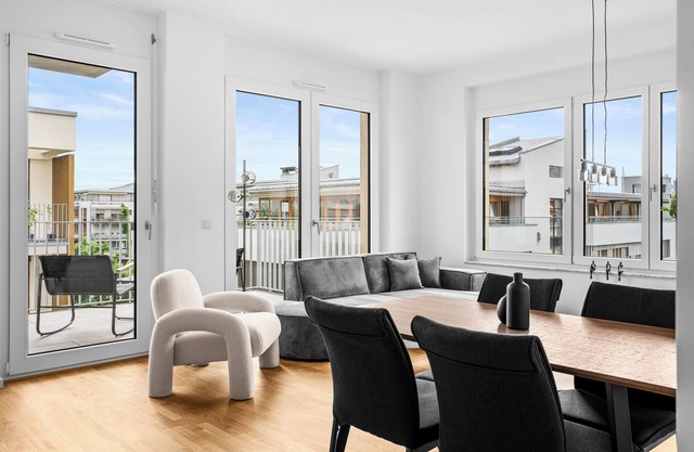 Design 3 Room Apart. ALESSI I Family I Centre I Mercedes US Army I AC on demand