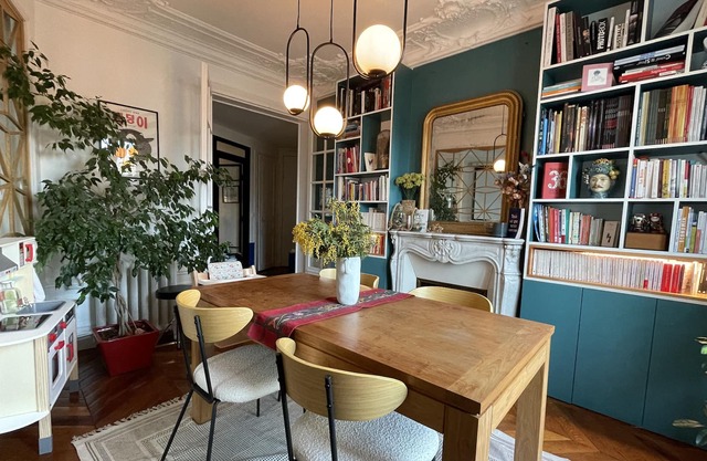 Designer family apartment in Paris