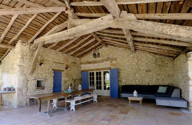 Detached and quiet house with private pool, near Lauzerte