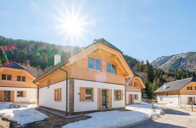 Detached chalet with a Finnish sauna