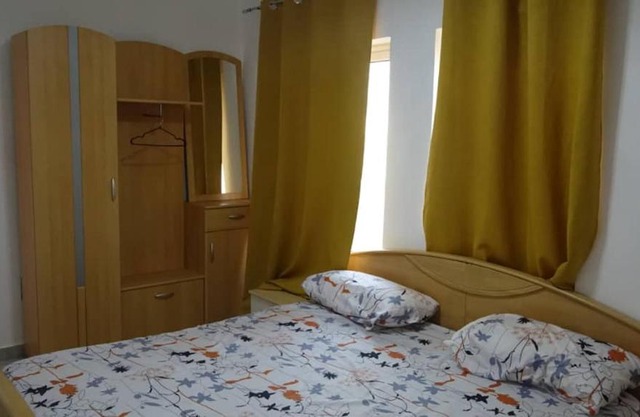 Deux chambre , un grand salon