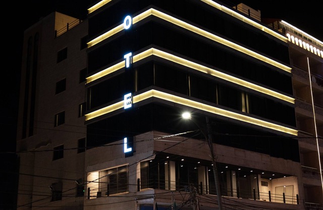 Diamond Hotel Suites