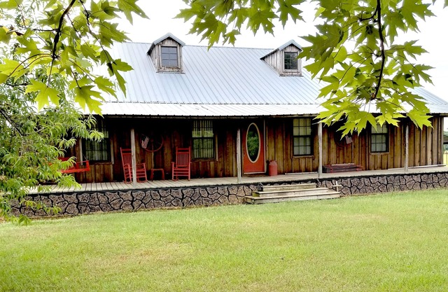 Diamond K Lodge Modern Farmhouse near Murfreesboro/Crater of Diamonds State Park
