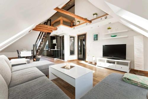 DINBNB Apartments l 200m to Bryggen l Luxury 2 BR l 2min to Floibanen