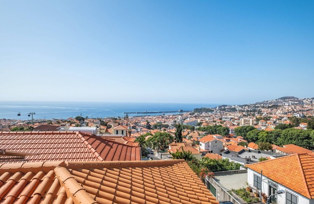 Diogo House w/Fantastic View - By Wehost