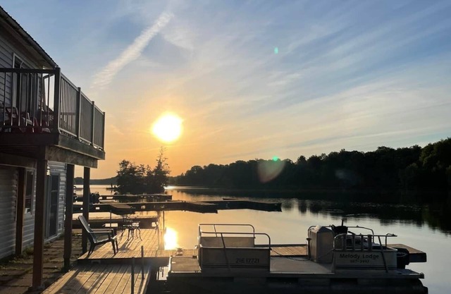 Discover Melody Lodge, Ontario's Best-Kept Secret Where Tranquil Nature, Adventure, and Comfort Await.