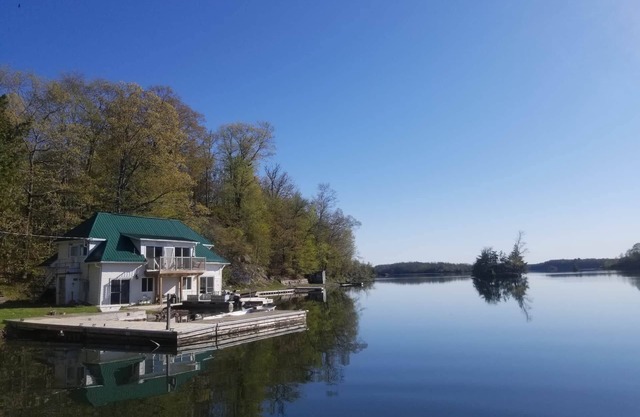 Discover Melody Lodge, Ontario's Best-Kept Secret Where Tranquil Nature, Adventure, and Comfort Await.