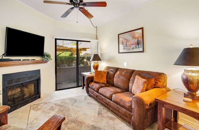 Dog-friendly, ground-floor condo with mountain view, fireplace, pool & hot tub
