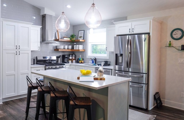 Dog-Friendly Slice of Heaven by Lake Geneva & Como