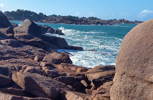 Domaine de Pen Ar Garen, facing the sea, up to 20p