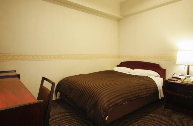 Double room 140cm 190cm WiFi compatible with/Osaka Ōsaka