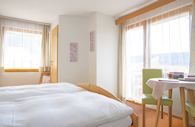 Double room no. 3 including breakfast