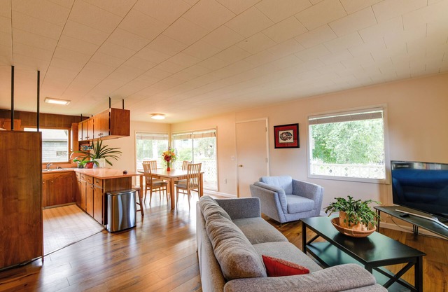 Downtown Anchorage Vacation Rental w/Garden Views