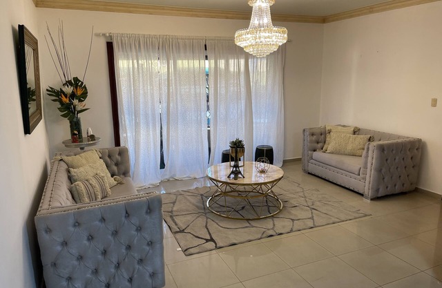 Downtown Beautiful Apartment, Oceanview