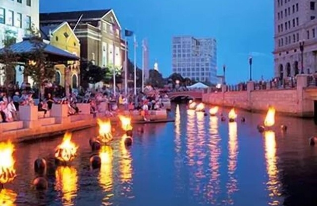 downtown by RISD/1gb wifi/smart lock/free parking