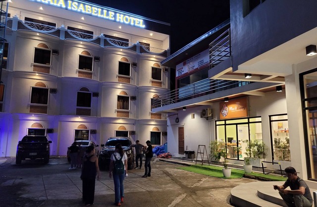 Downtown Getaway: Cozy Stay by Miss Sophie's - 3minAirport/1minCapitol/AC/WiFi+