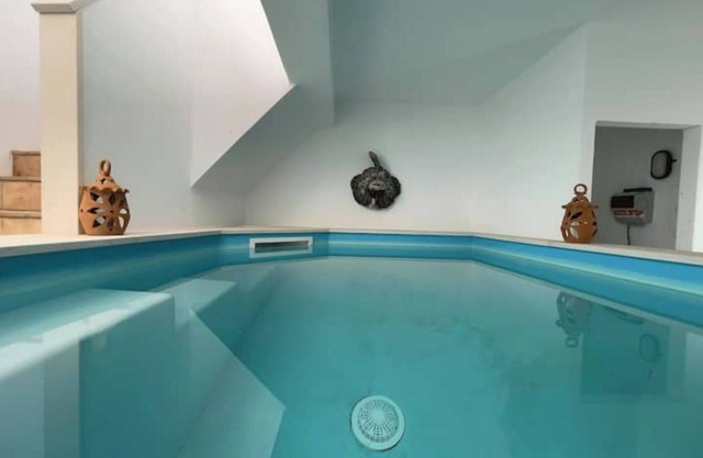 Downtown house with pool