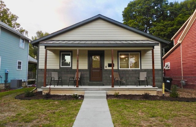 Downtown Iowa City - Brand New Luxury Stay