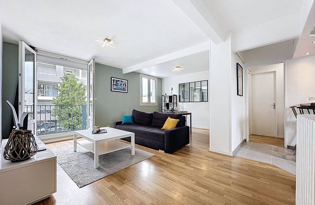 Downtown, lovely 4-person apartment. *Ty Kreizh*