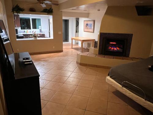 Downtown Pool Suite 1
