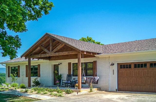 Dream Retreat w/Great Views