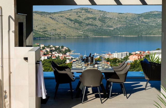 Dream sea view Villa Blue Horizon near Trogir for connoisseurs