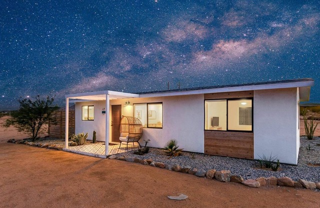 Dreamscape: The Stargazer's Experience
