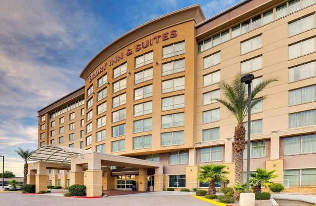 Drury Inn & Suites Phoenix Chandler Fashion Center