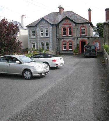 Dun Aoibhinn Guest Accommodation