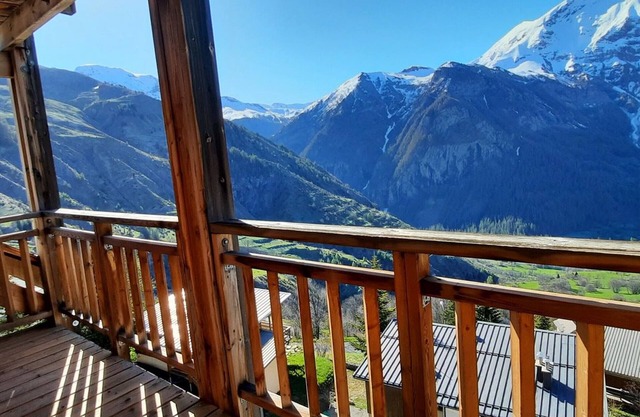 Duplex Apt in Quality Residence with Parking, Near Shops and Slopes, Orcières