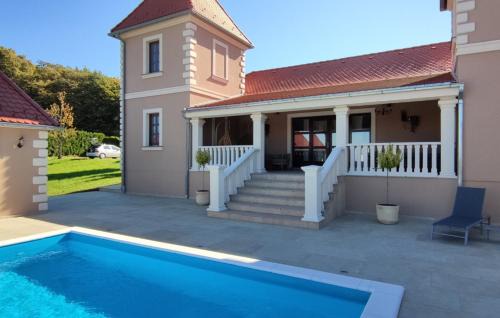 Dvori Perdedaj by Villas Guide