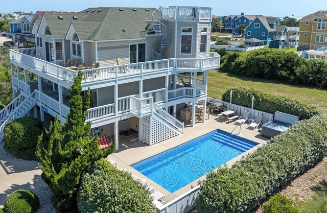 E=M(Sea)2: Private Pool & Hot Tub, Rooftop Deck w/Ocean View, Pet-friendly