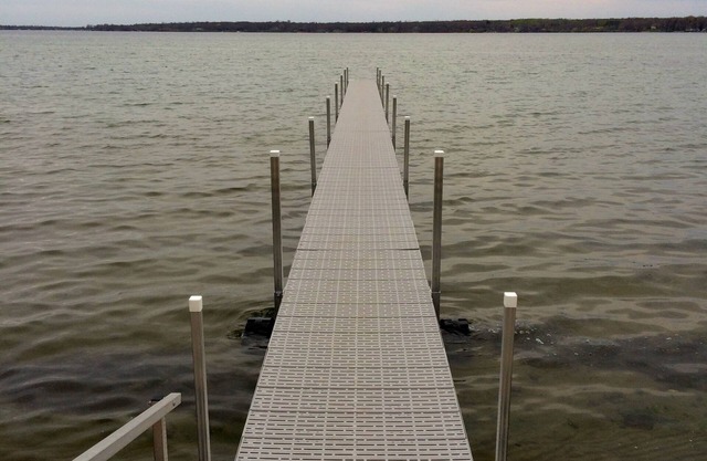 East Lake Carlos Cottage