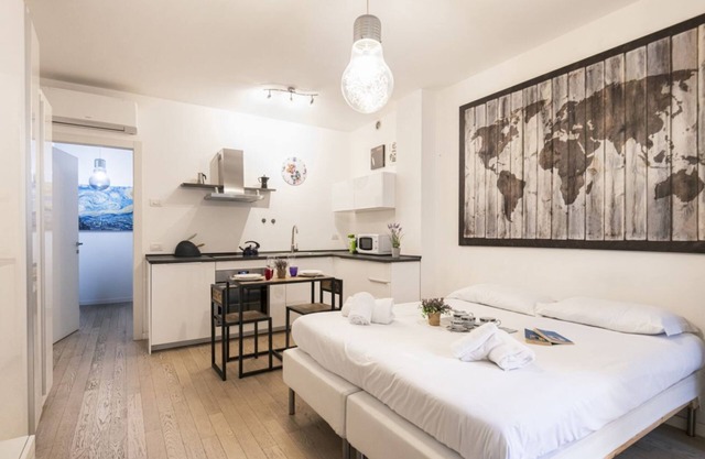 Easylife - Stylish flat with terrace