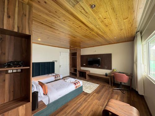 Echo Hotel and Spa, Mall Road by Tej Hotels and Resorts