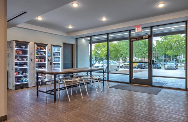 ECHO Suites Extended Stay by Wyndham Dallas Plano/Richardson