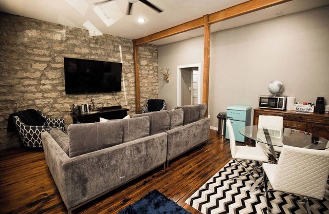 Eclectic Upper Loft Downtown