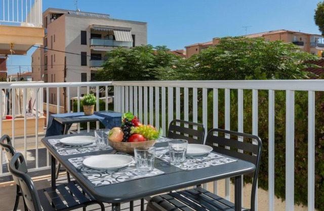 Edificio Beausoleil by Interhome