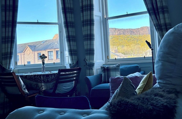 Edinburgh’s Arthur’s Seat View