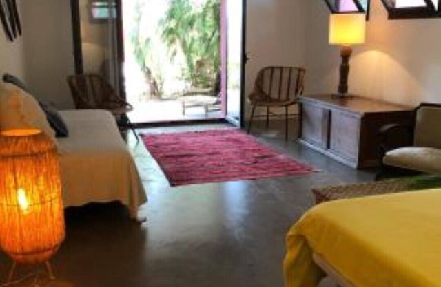 EL BOTANICO DE SAGRA - CASA AZUL PLANTA BAJA