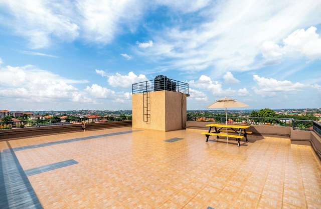 Elegant Apartment with Stunning Nature views.