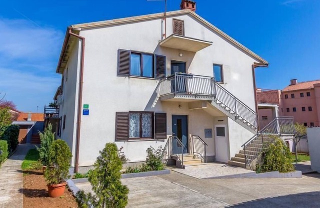 Elegant apartment with WiFi, air conditioning, parking and barbecue