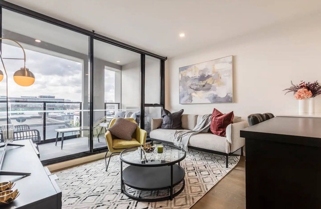 Elegant & Charming Apt in Vibrant Richmond